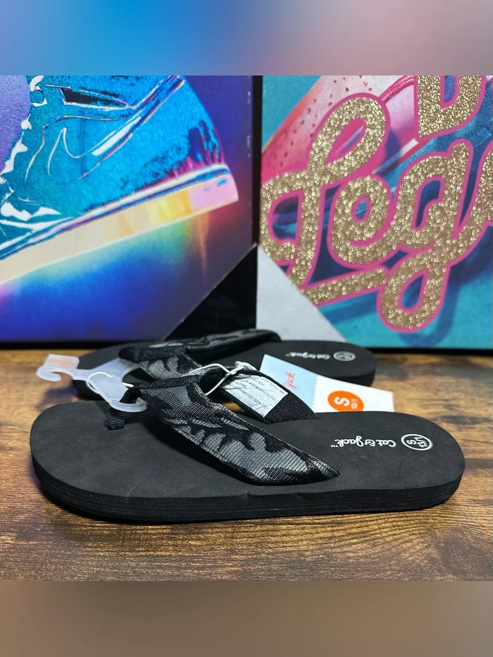 NEW Cat & Jack Boys  Cal Slip-On Thong Sandals Size Small 13/1